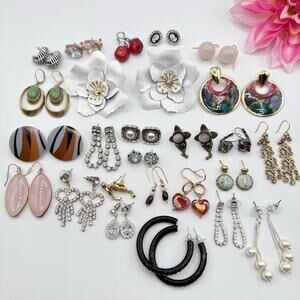 25 Pair Pierced Earring Lot Wearable Vintage To Now Costume Fashion Reseller Lot